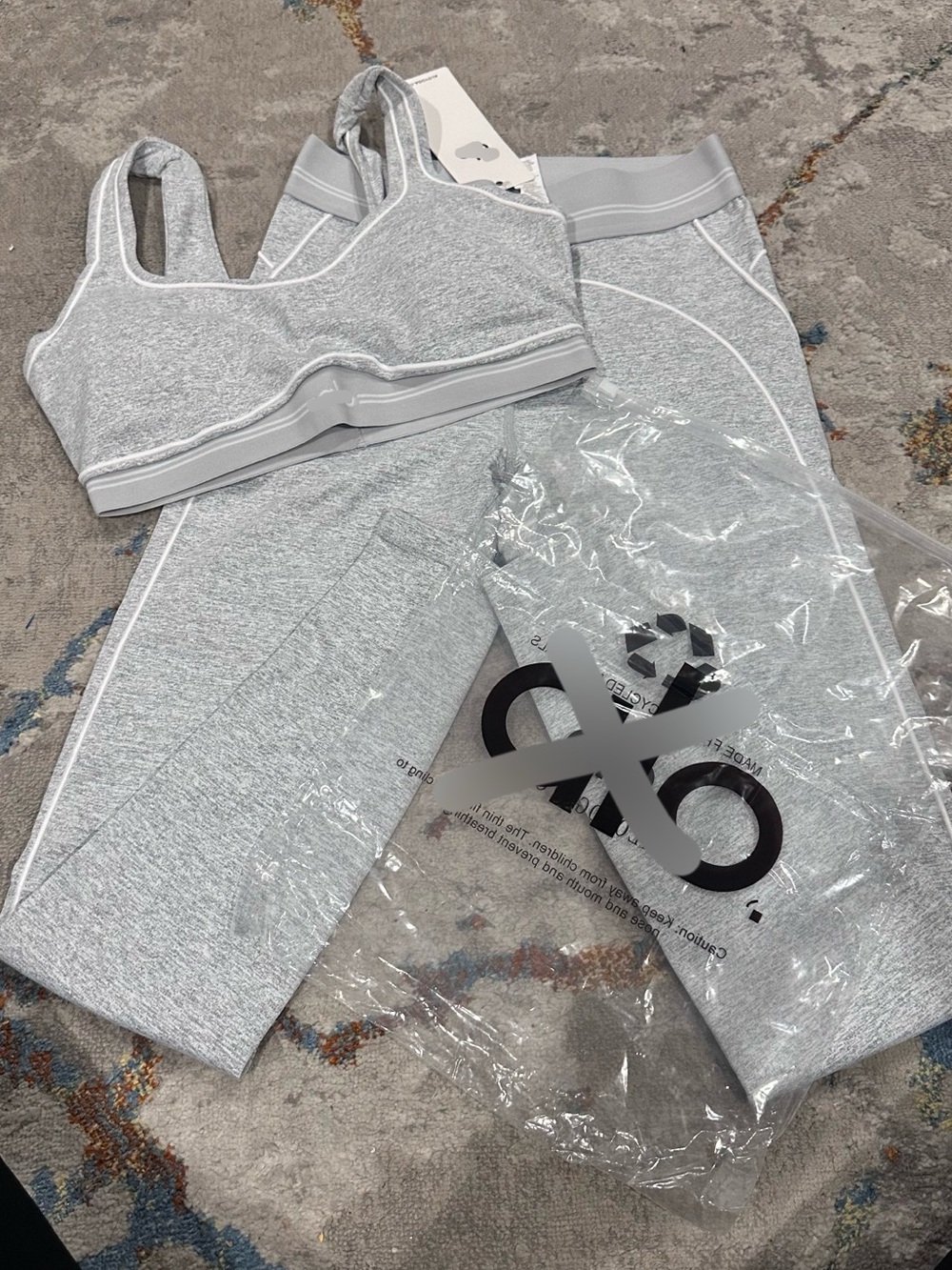Source Unknown Light Gray Heather Sports Bra and Leggings Set